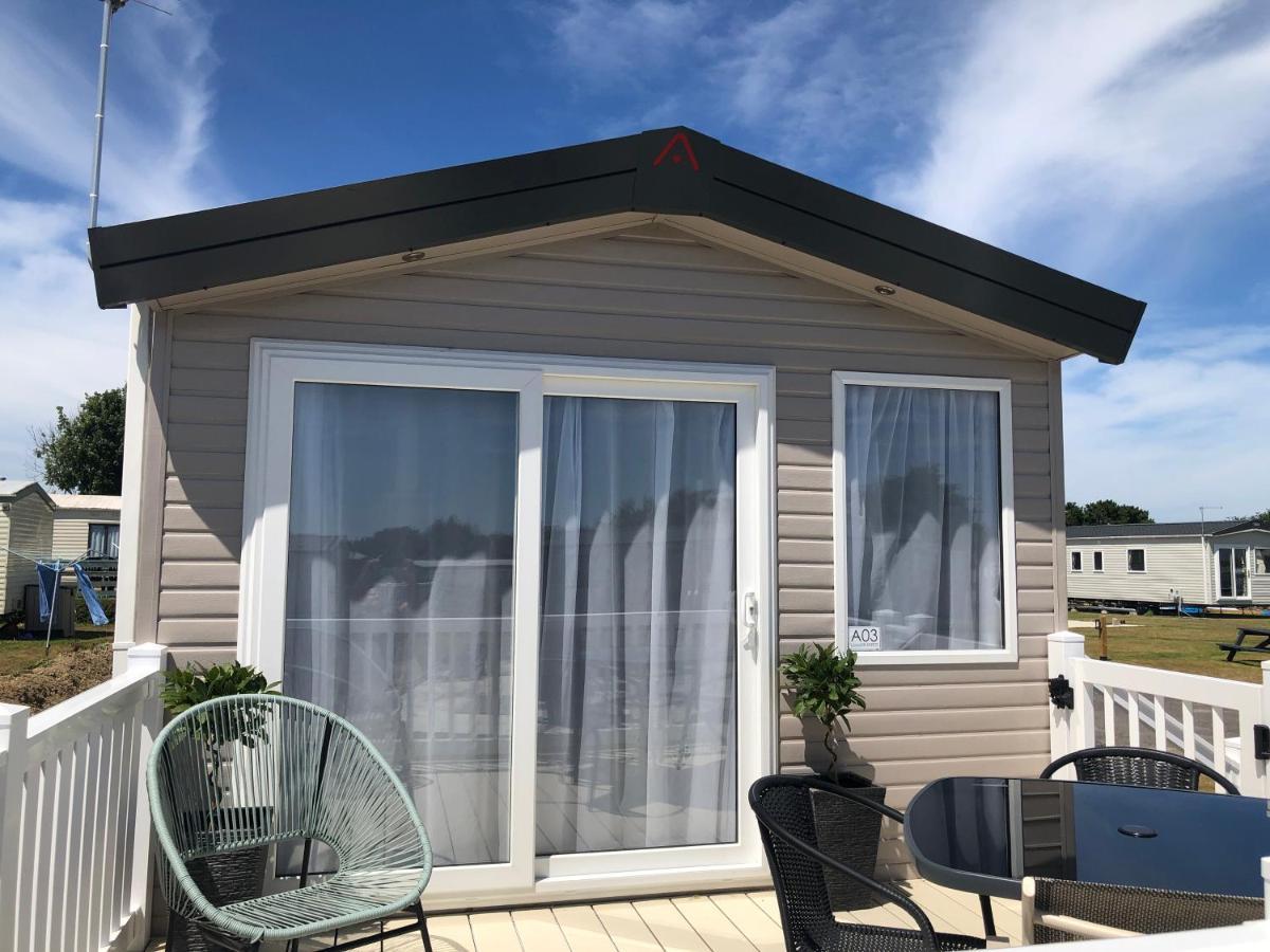 Summer Breeze @ Seven Bays, Padstow Exteriör bild